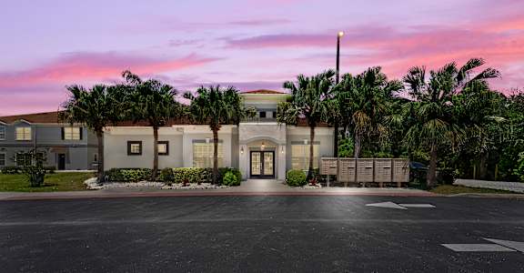 Exterior view of townhomes at Estates at Lake Cecile