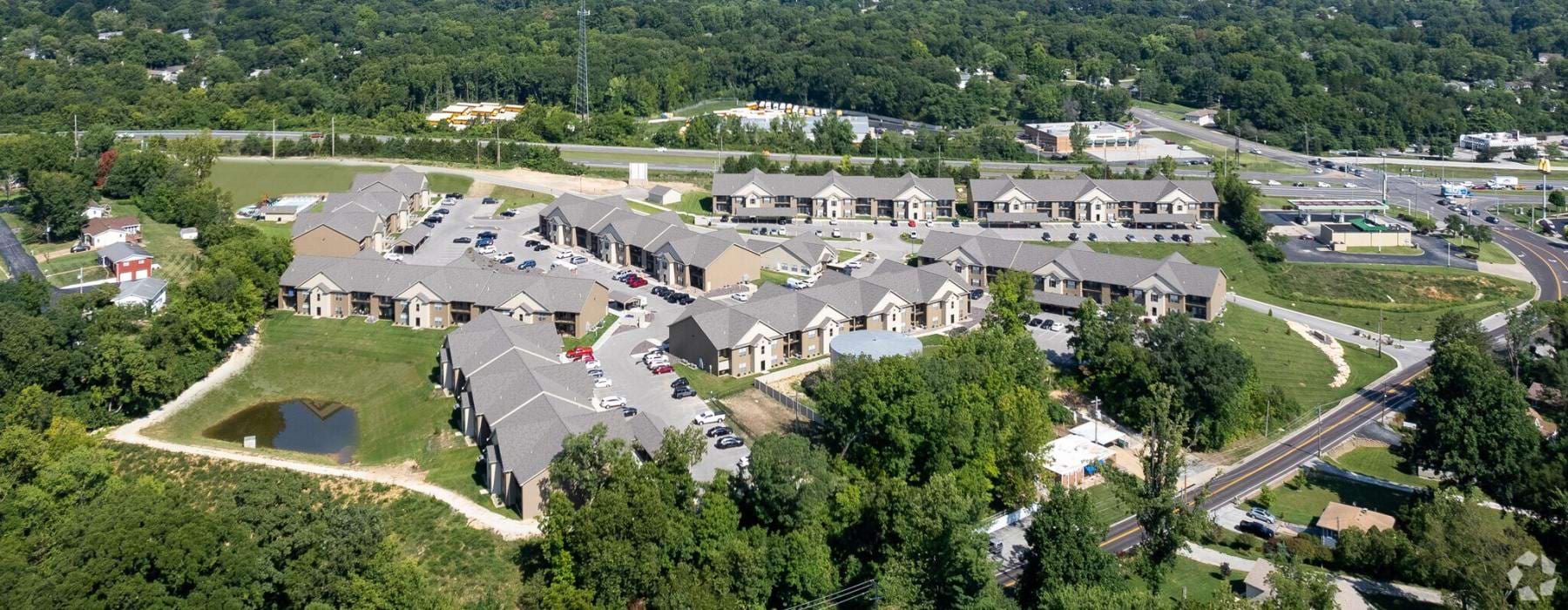 An aerial view of Sugar Creek apartments near Valley Park MO.