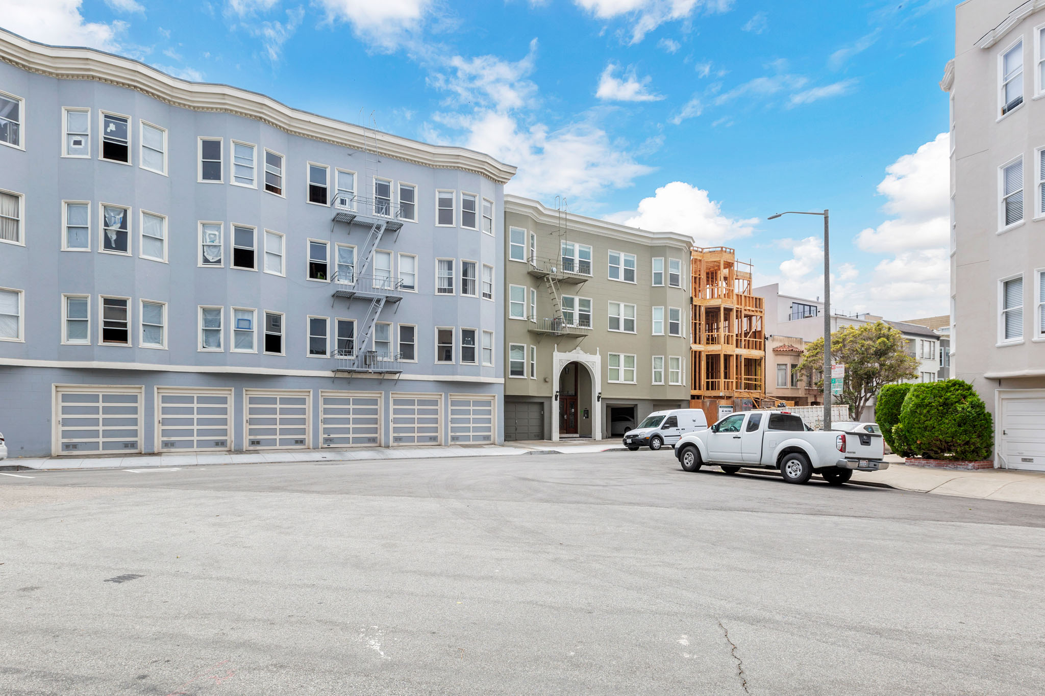 25 Capra Building Photo 5