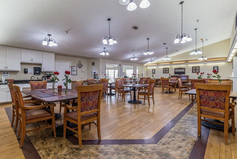 7 DiningRoom Bluebonnet Court