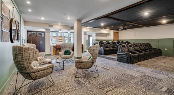 the lobby at the whispering winds apartments in pearland, tx