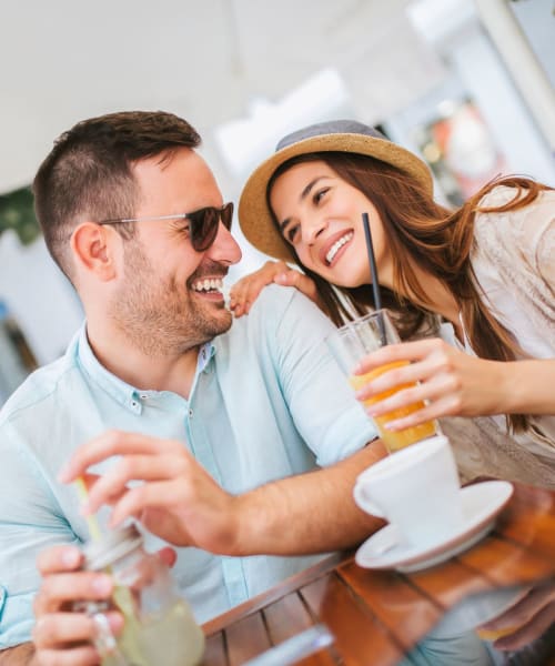 Link to neighborhood info for Citi on Camelback in Phoenix, Arizona