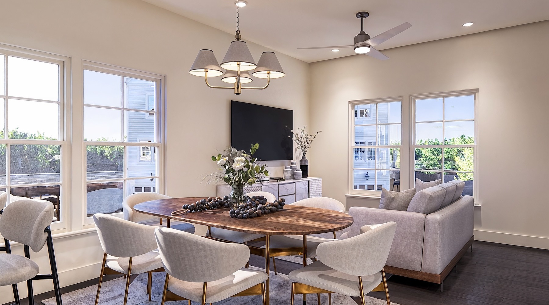 modern living room interior at Berkshire on Clements Ferry, modern homes in Charleston, SC