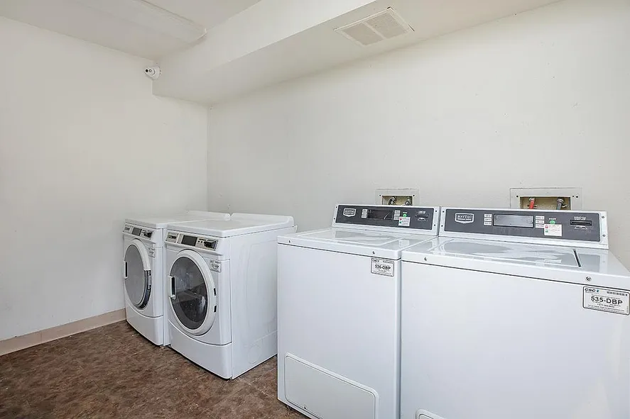 laundry facility at Las Brisas