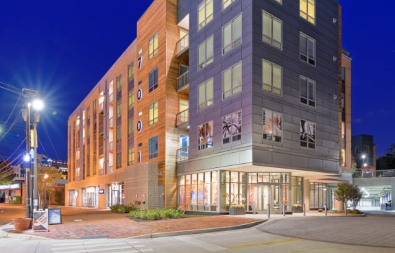 7001 Arlington At Bethesda