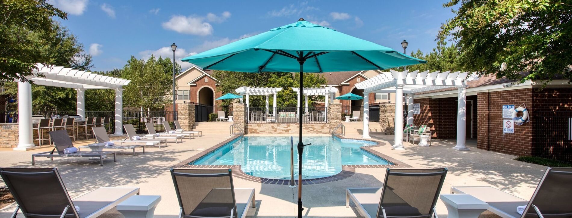 Huntley Apartments - Home