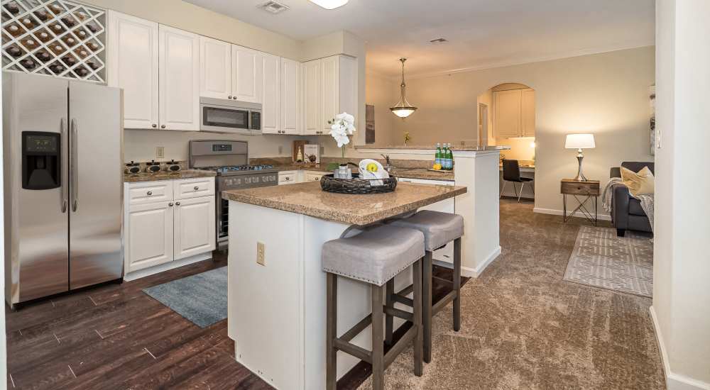 Kitchen at The Boulders At Katy Trail in Saint Charles, Missouri