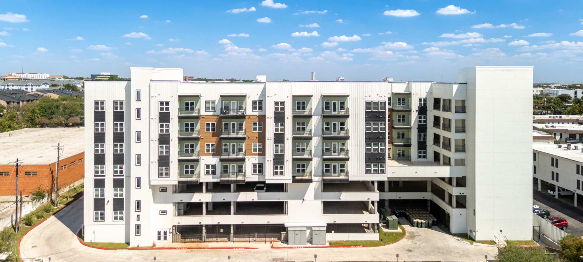 Apartments at Henderson on Reinli in Austin, Texas