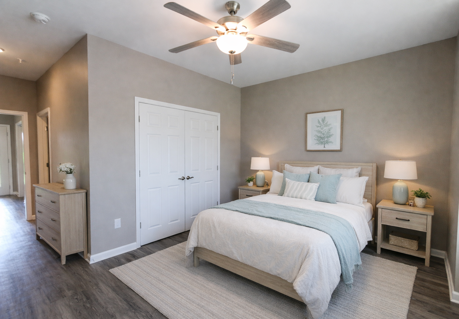 2 South Oak Bedroom