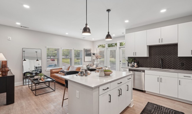 900 Willow photo