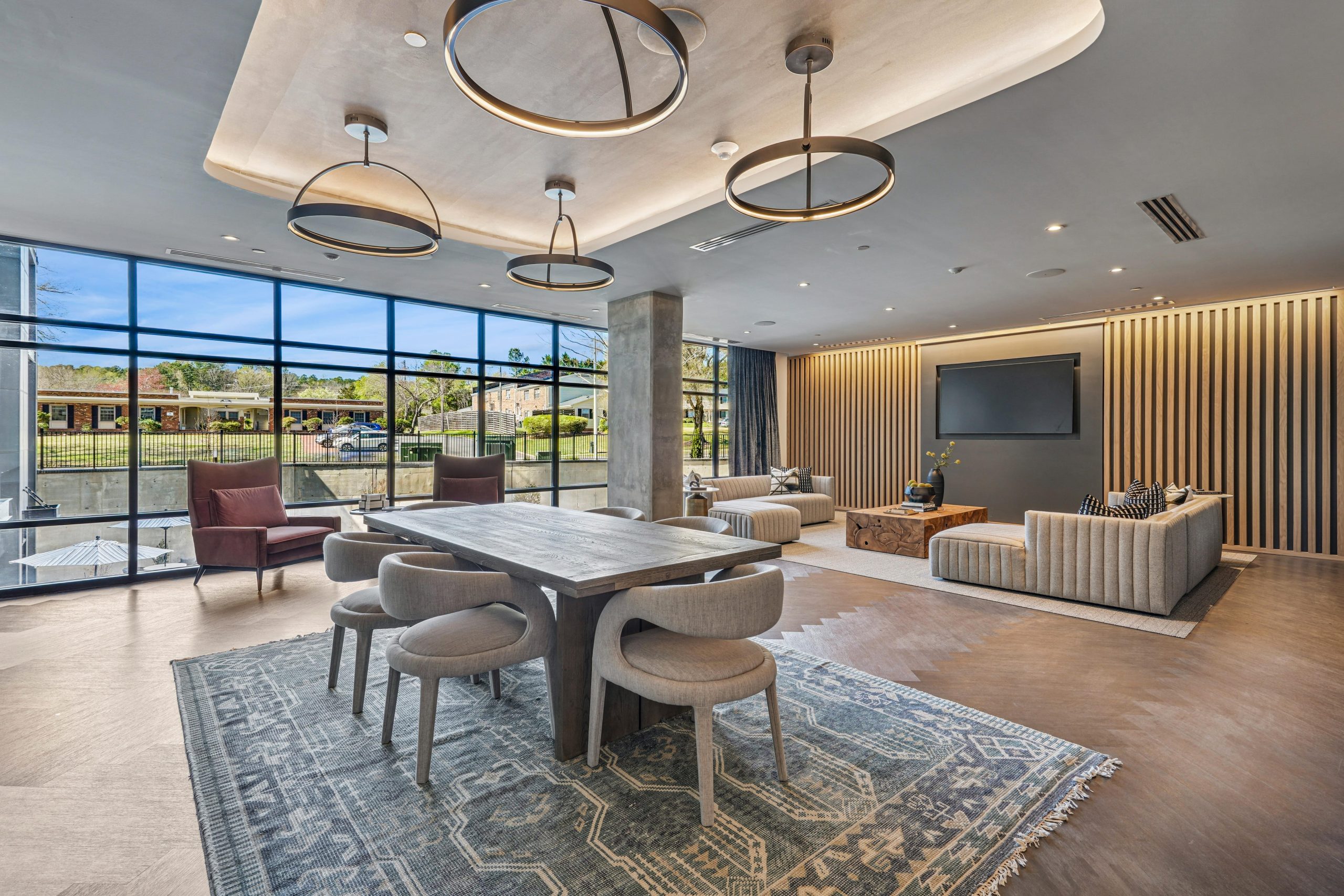 900 Willow
