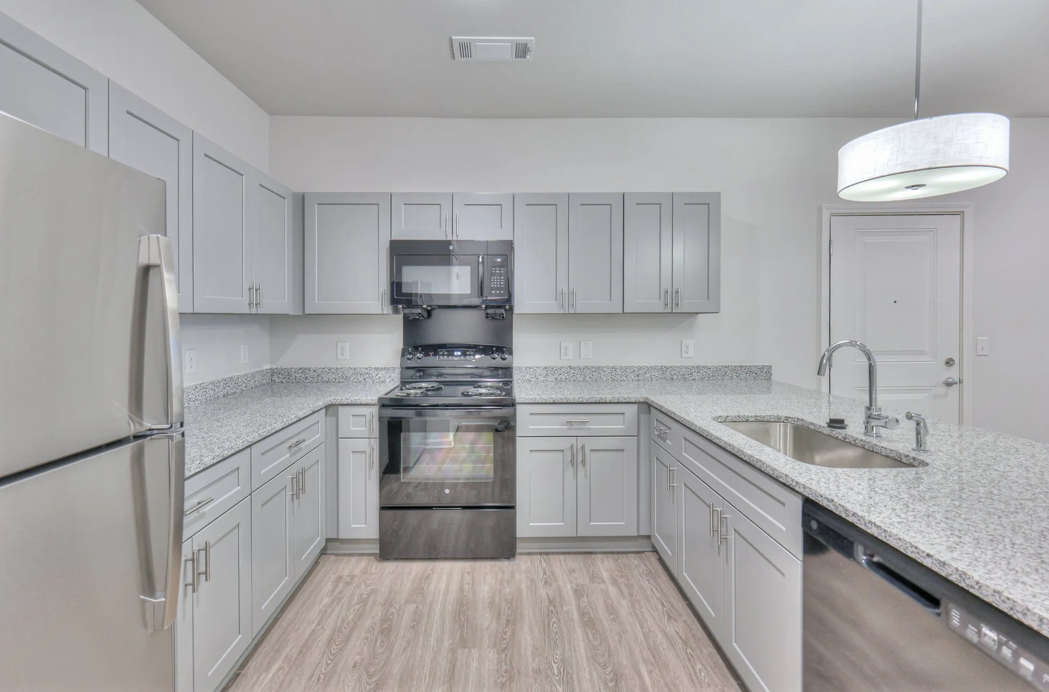 McCorory Flats (WEB) (1_BED) (5 of 15).jpg