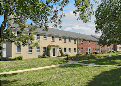 Green Space at Mount Ridge Apartments, Baltimore, MD,21228