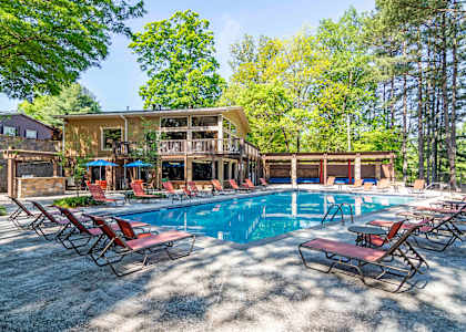 swimming pool