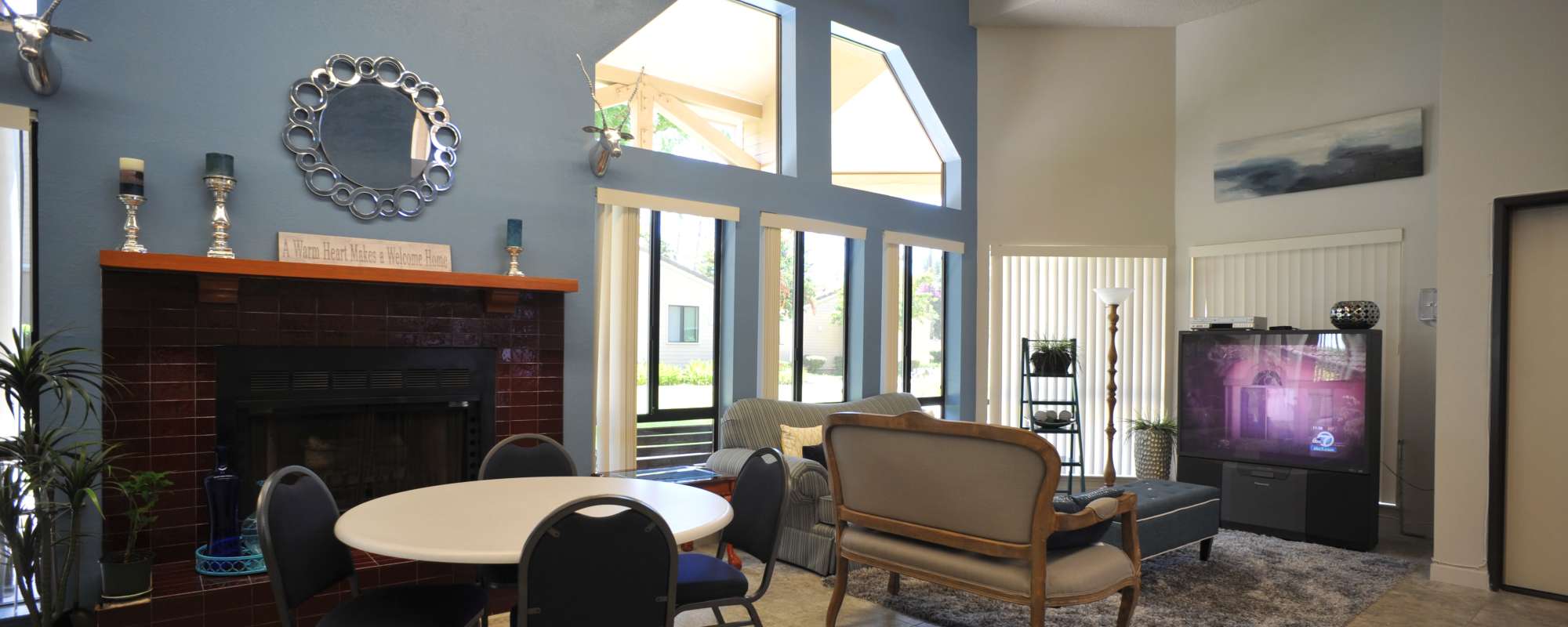 Apartments at Glendora Gardens in Glendora, California