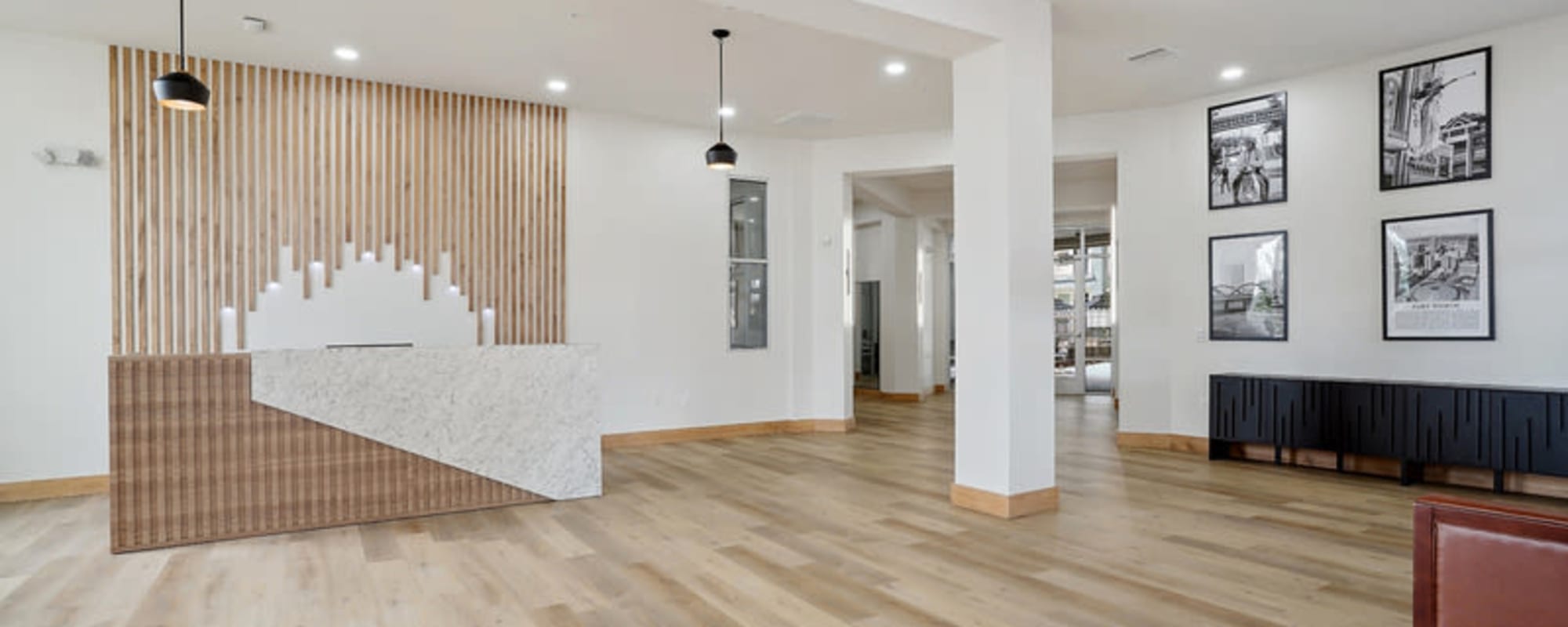 Community Center at 4000 Hulen Apartments in Fort Worth, Texas