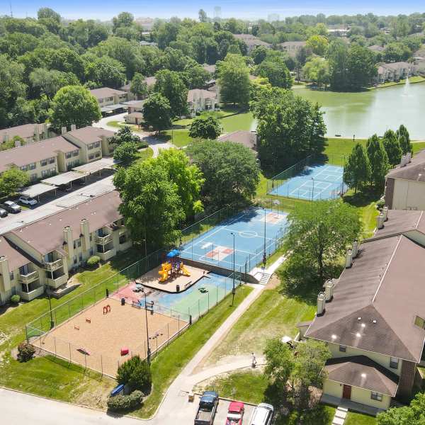 Explore the neighborhood around Lago Vista Apartments in St Charles County, Missouri.