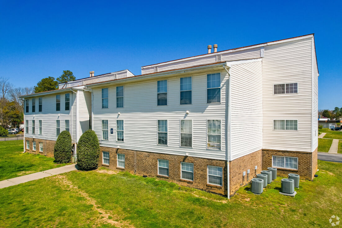 Aubrey Apartments photo