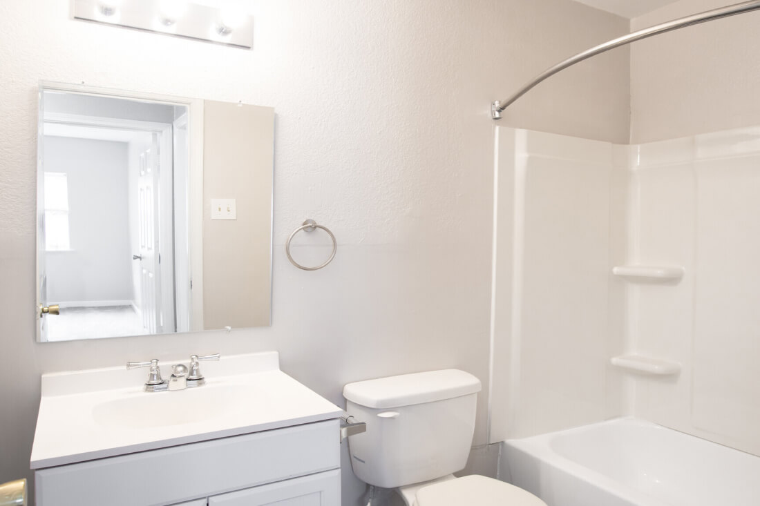 Aubrey Apartments photo