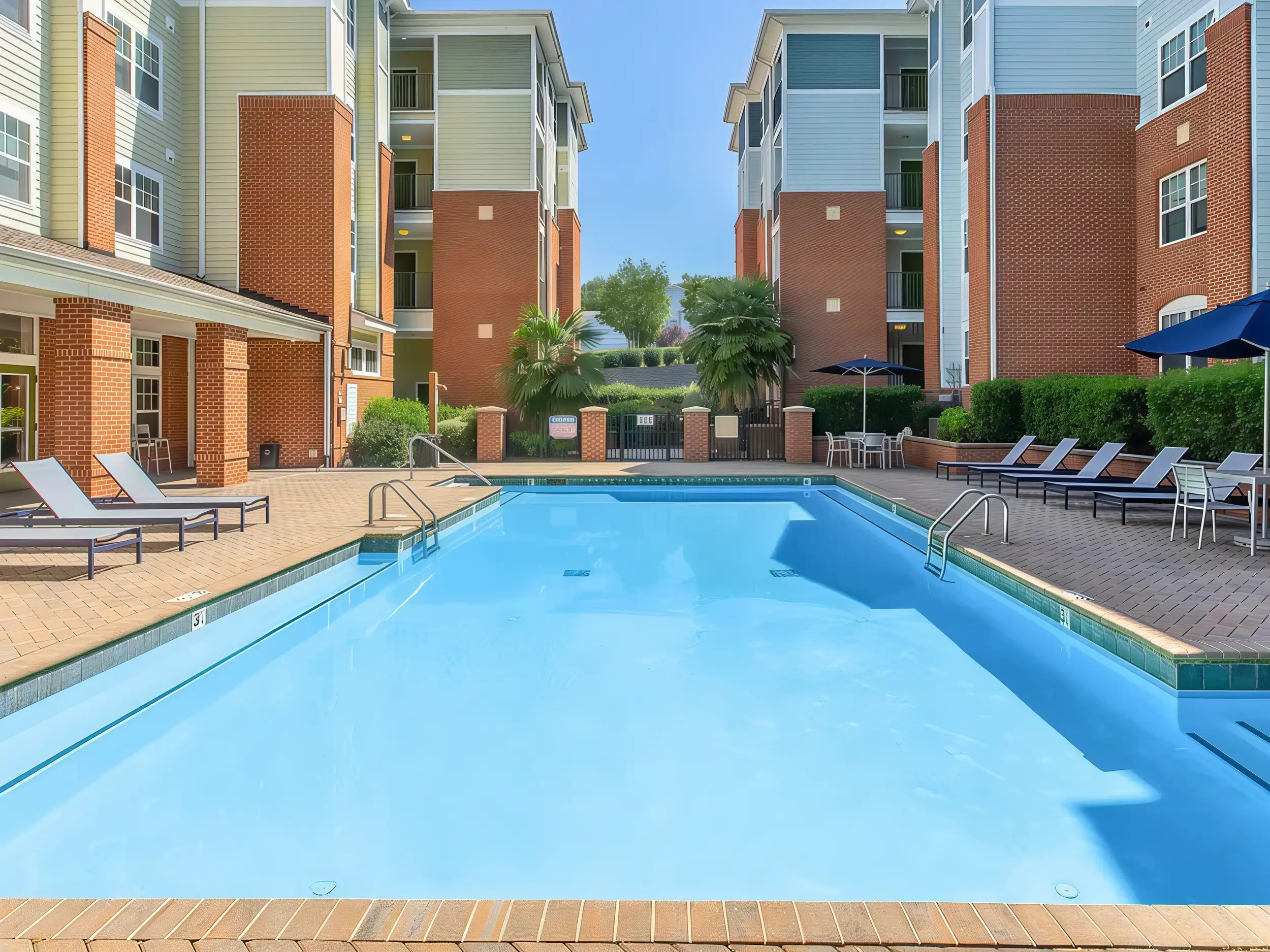 The Union outdoor swimming pool at apartments in Charlotte, NC