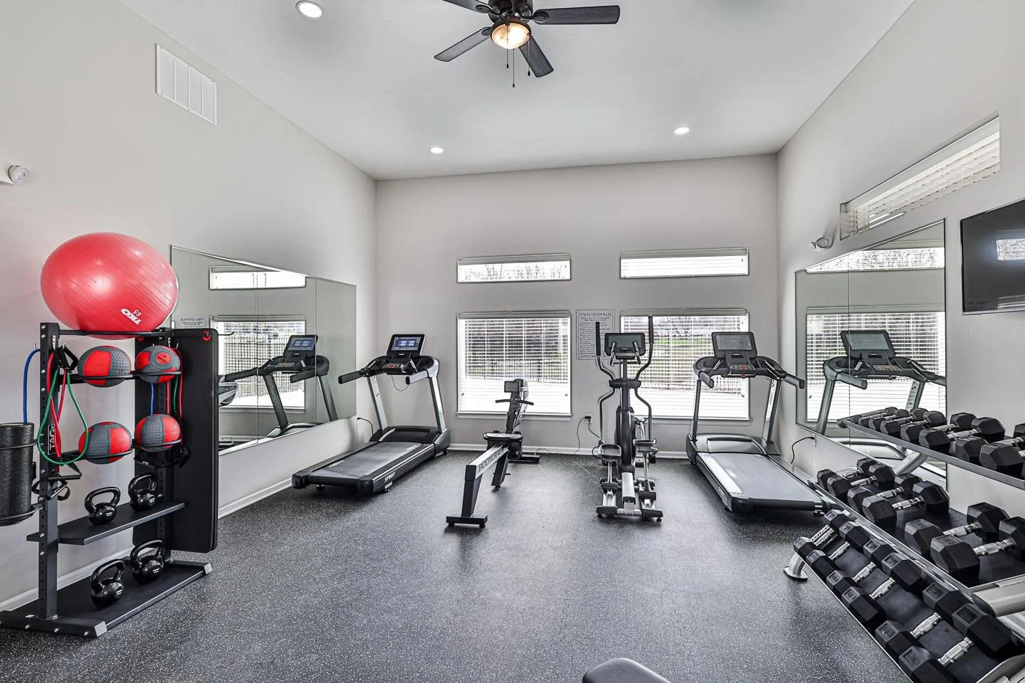 The Lofts at Bridgewood photo
