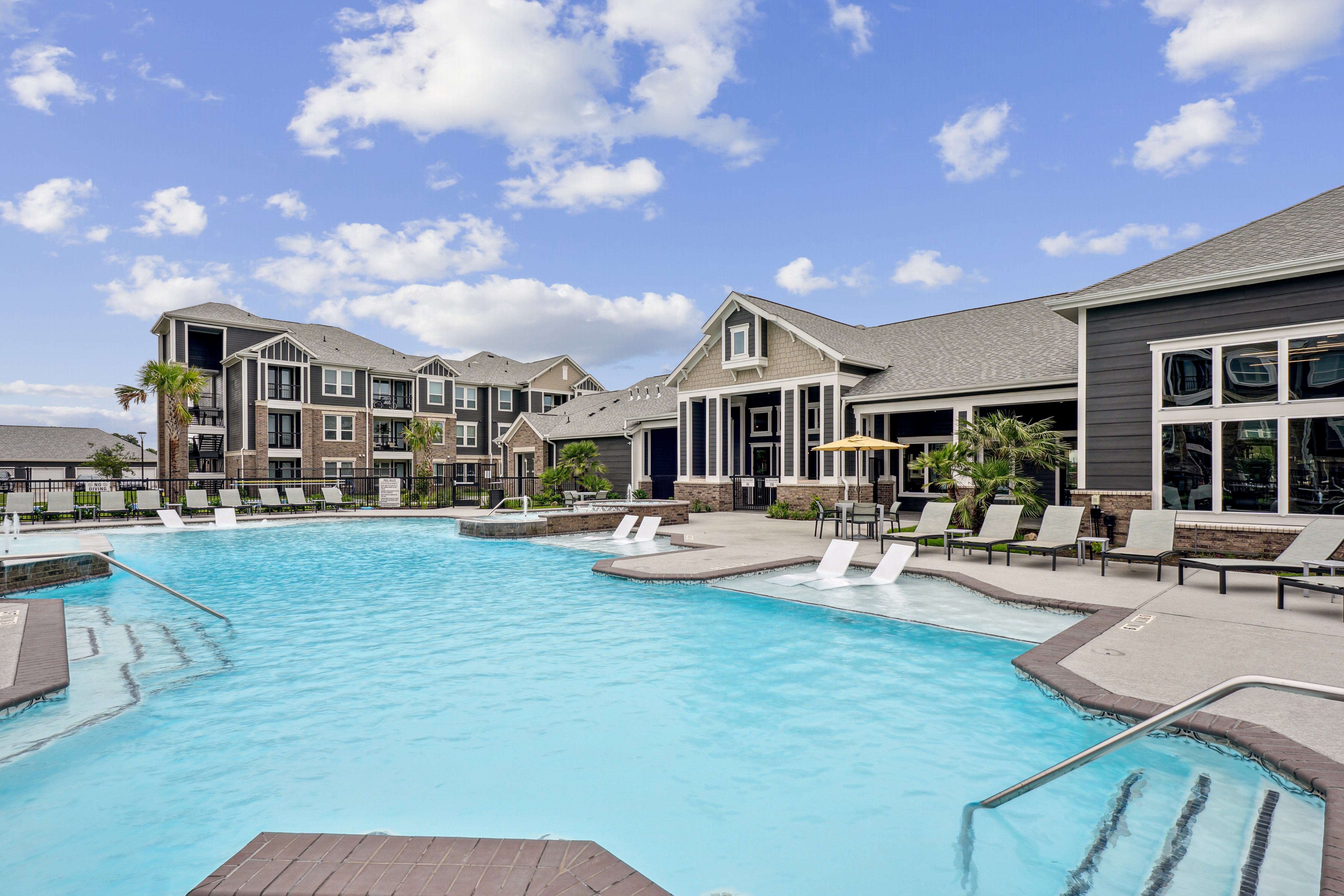 Virtuo Spring - Pool, Water, Waterfront