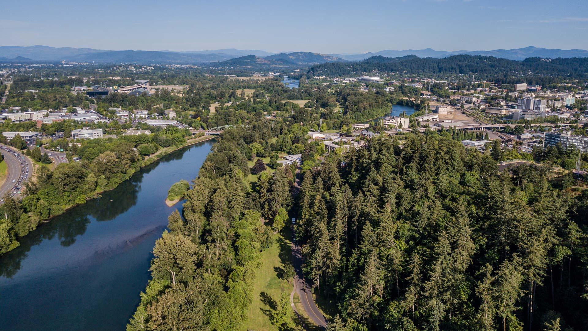 Broadway neighborhood skinner butte park