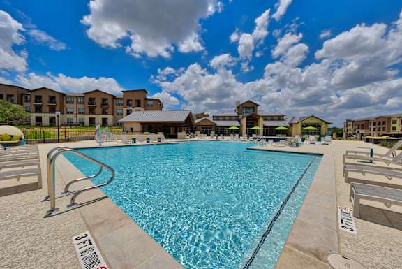 Sparkling Swimming Pool at Estraya Westover Hills Apartments in Westover Hills, San Antonio, TX
