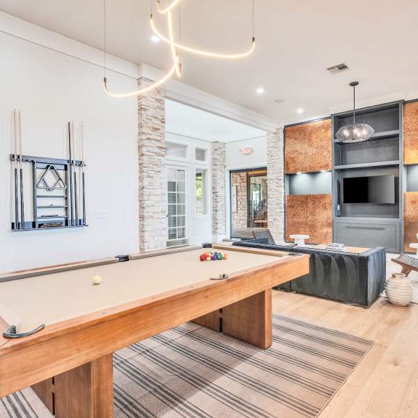 Villas Tech Ridge offers a wide variety of amenities in Pflugerville, Texas