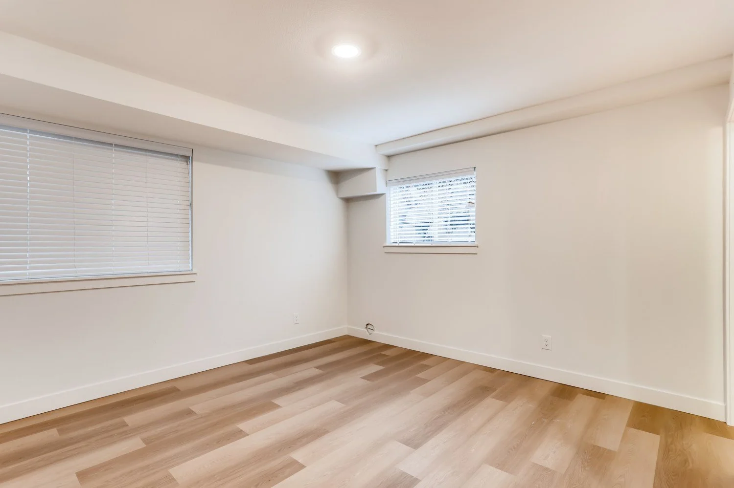 1 Bedroom-Living Room.jpg