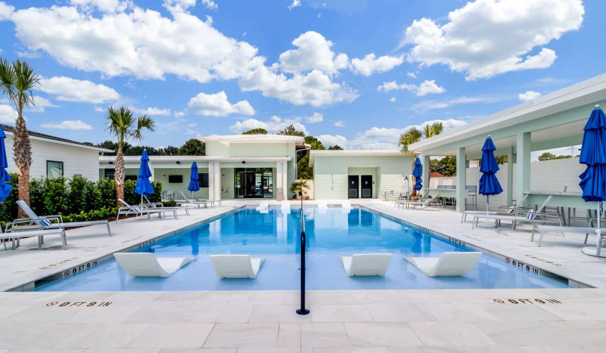 swimming pool at Parkway Villas in Broussard, Louisiana