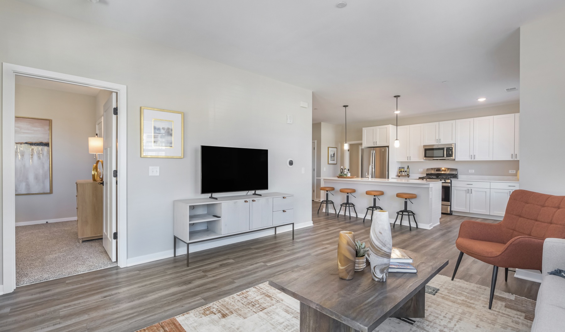 Sophisticated 1, 2, & 3-Bedroom Residences