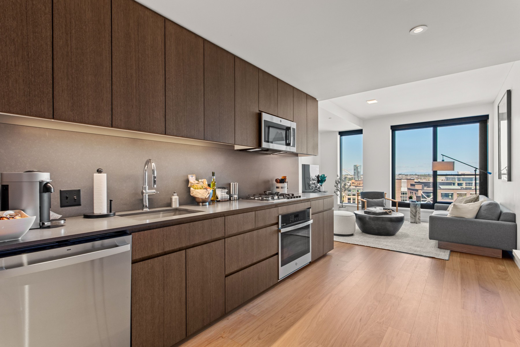 The Residences at 11W photo