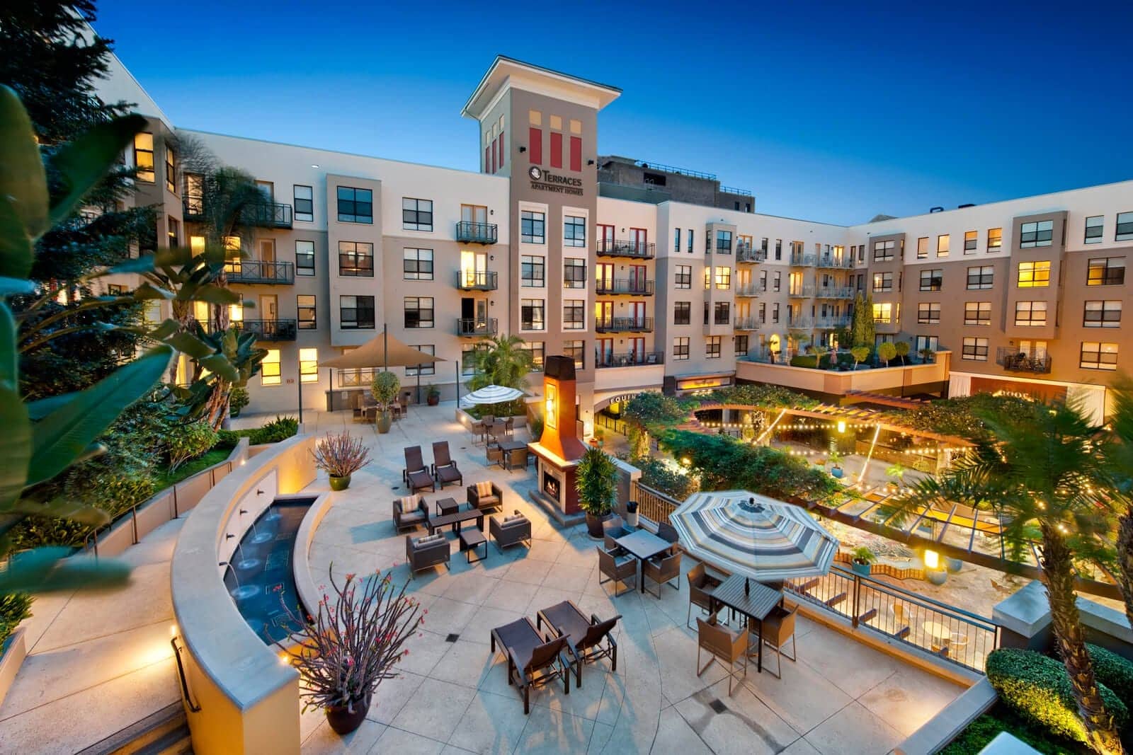Magnificent Courtyard at Windsor Pasadena, 375 E. Green Street, Pasadena, CA 91101