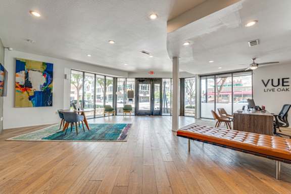 Lobby Area at Vue Live Oak Apartments, Dallas, 75204