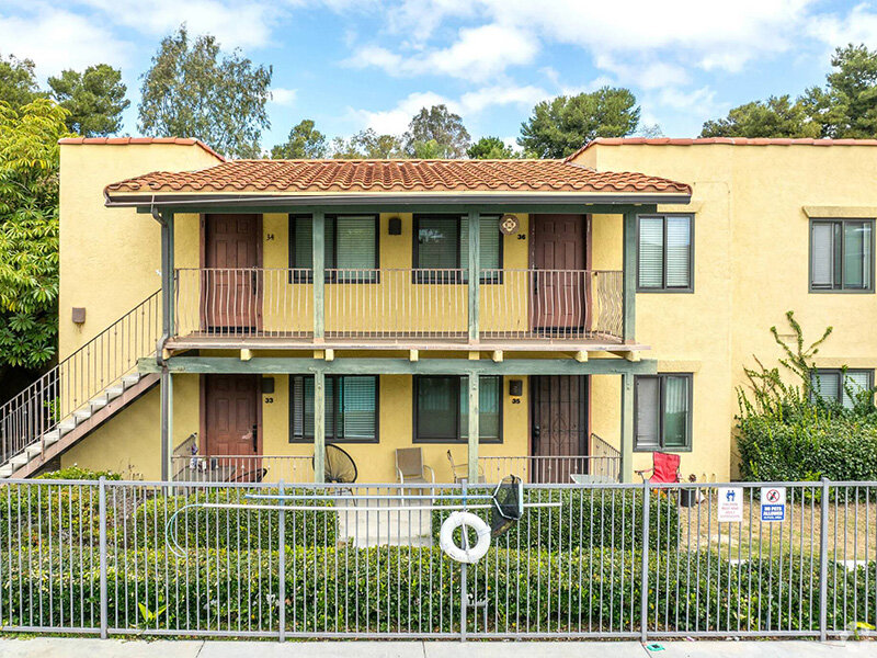 Apartment Exterior | Suncrest Ridge Apartments