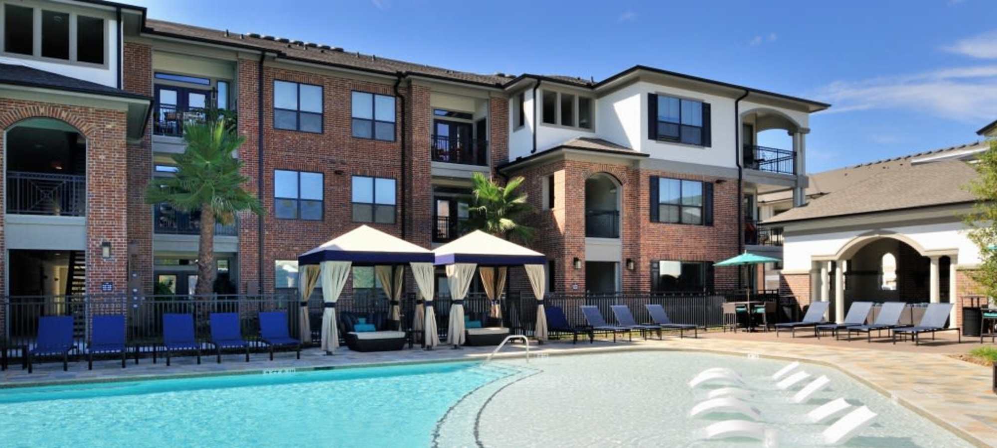 Apartment exterior at Harmony Park in Spring, Texas