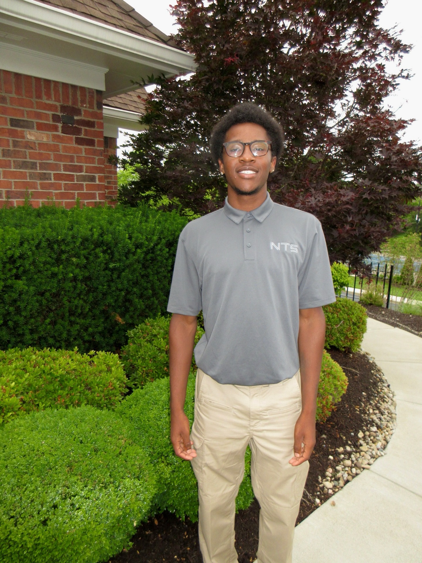 Meet Damarco, the newest member of our maintenance team!✨ As our groundskeeper, he’ll be helping...