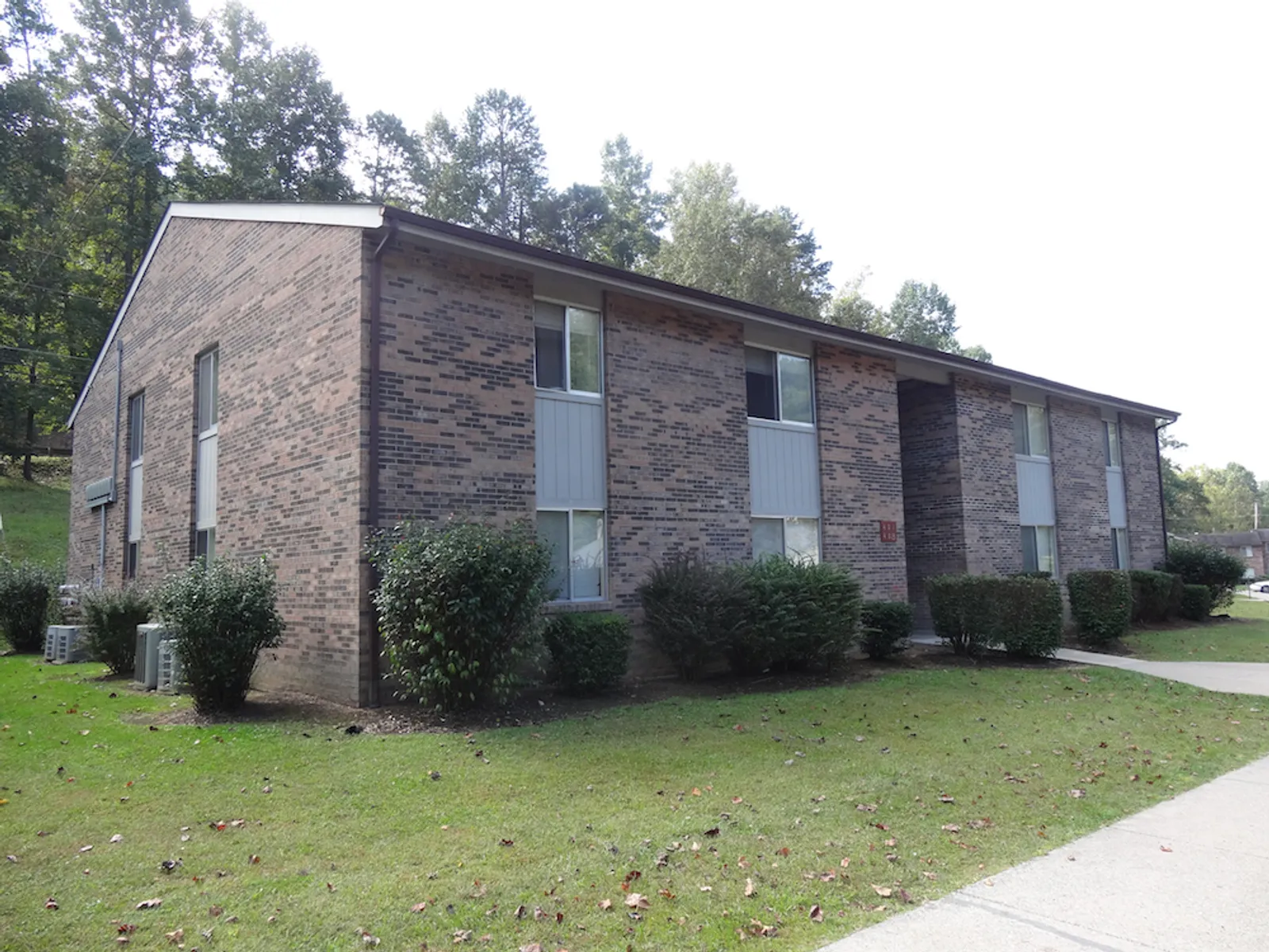 Jackson Valley Apartments in McKee, KY