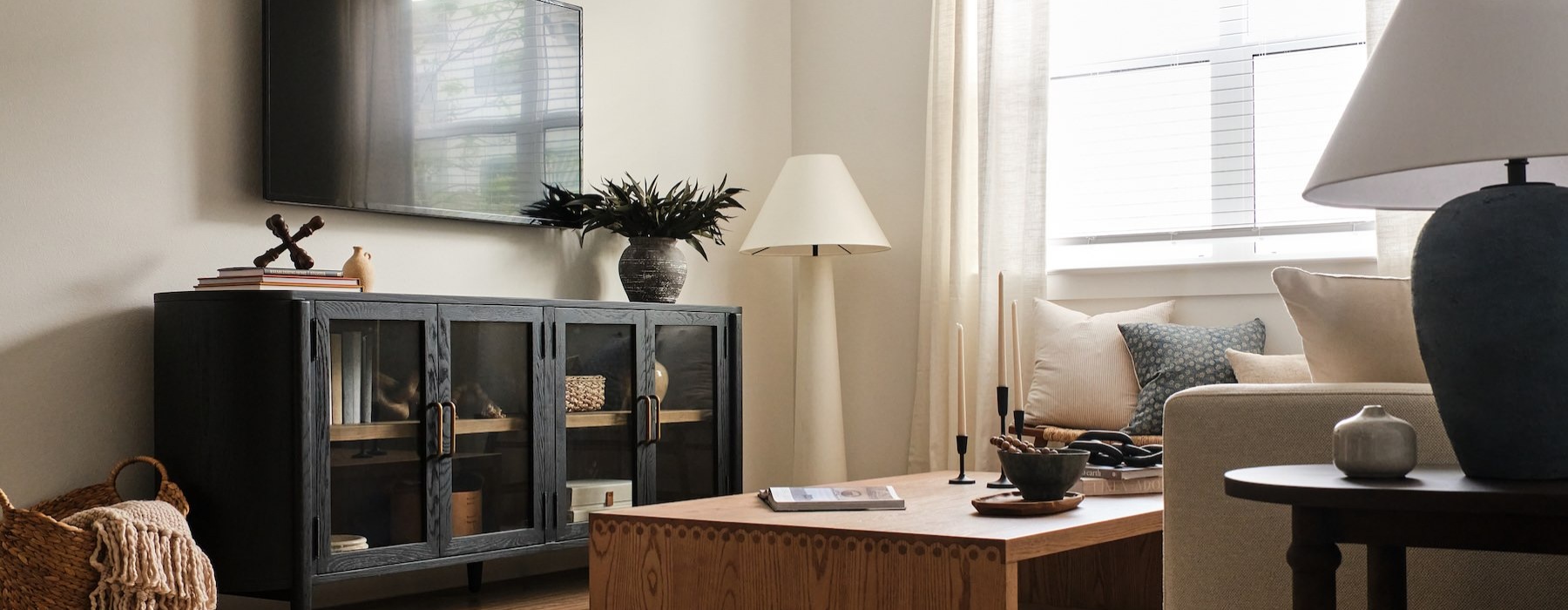 Beautiful living space with natural lighting in Citizen House Decker apartments, Austin, TX