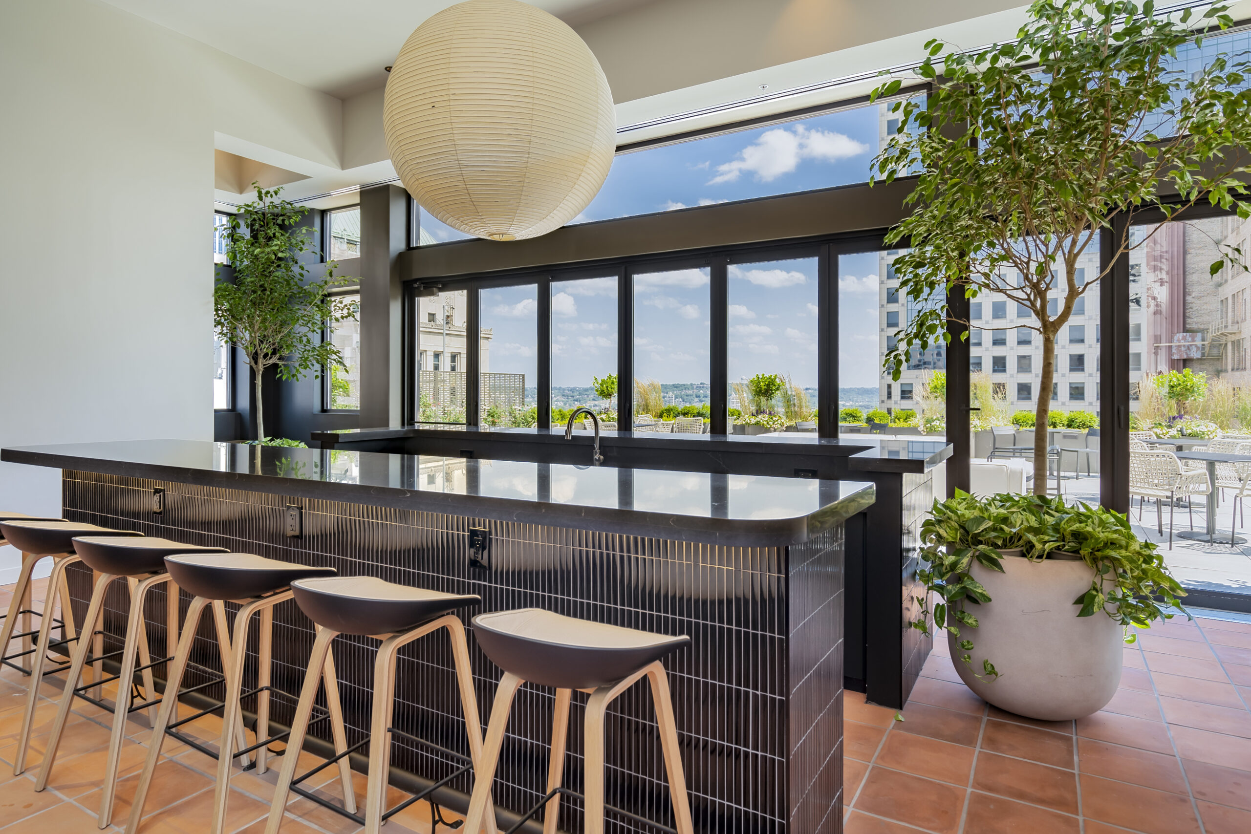 Luxury Apartments for Rent in Downtown Cincinnati | Mercantile Apartments