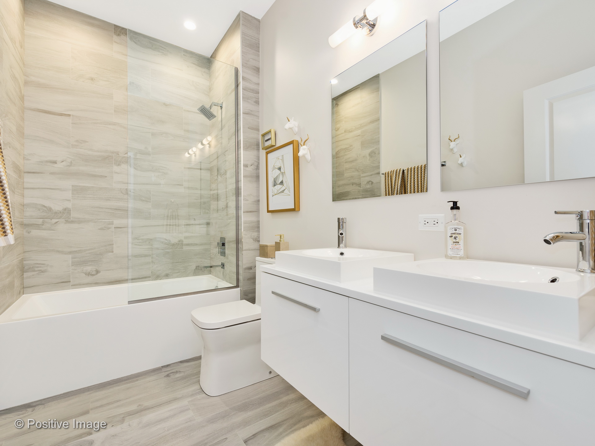 North Oak Lofts photo