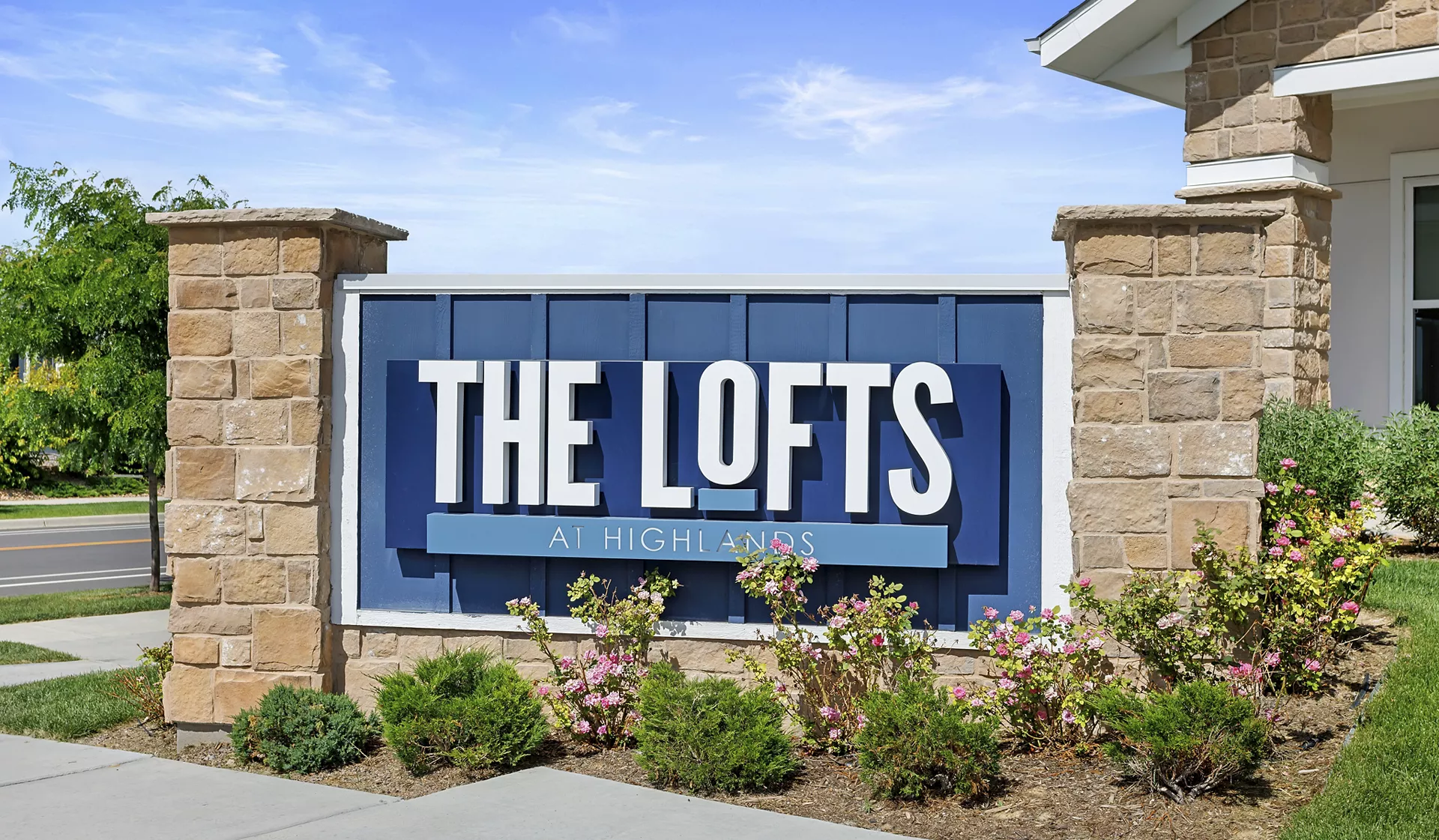 Lofts at Highlands - Longmont, CO - Exterior