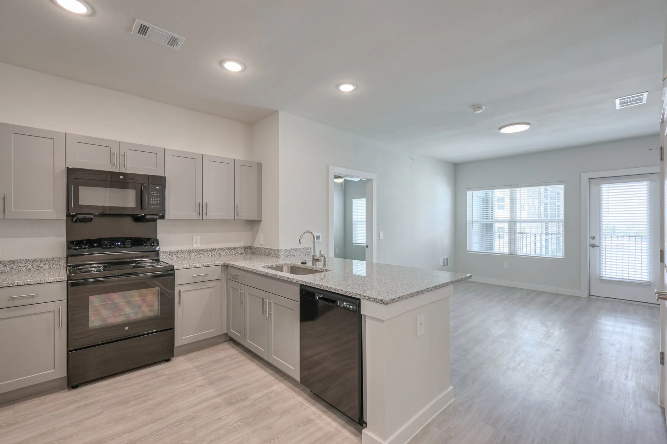 Dafan Flats (2_BED) (WEB) (5 of 23).jpg