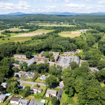 royal-gardens-apartments-kingston-ny-aerial-photo