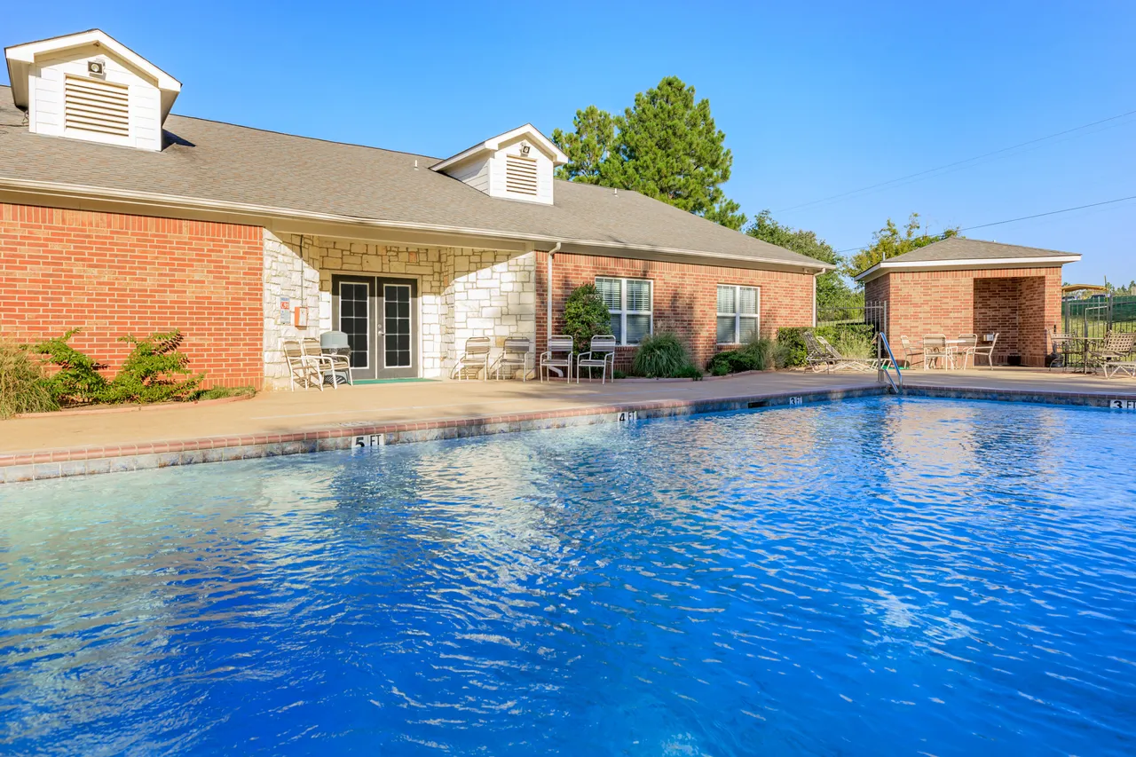 Sparkling Swimming Pool