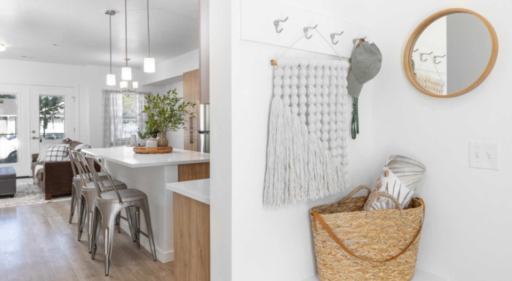 Staged Living and Kitchen