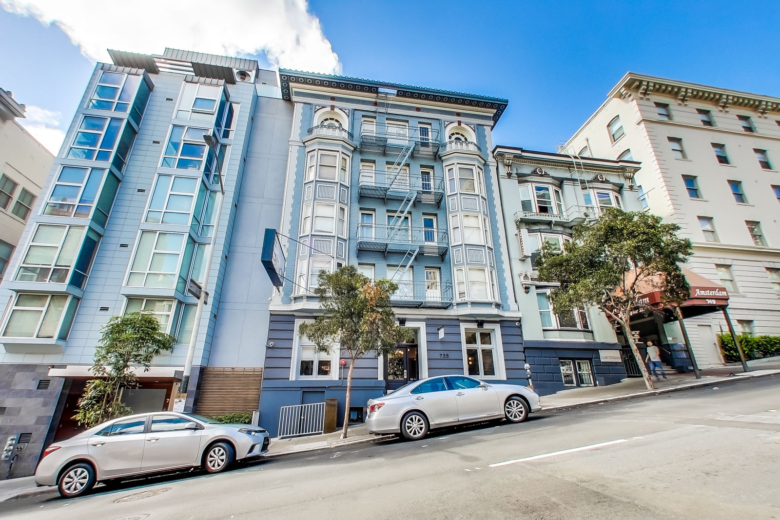 735 Taylor Building Photo 6