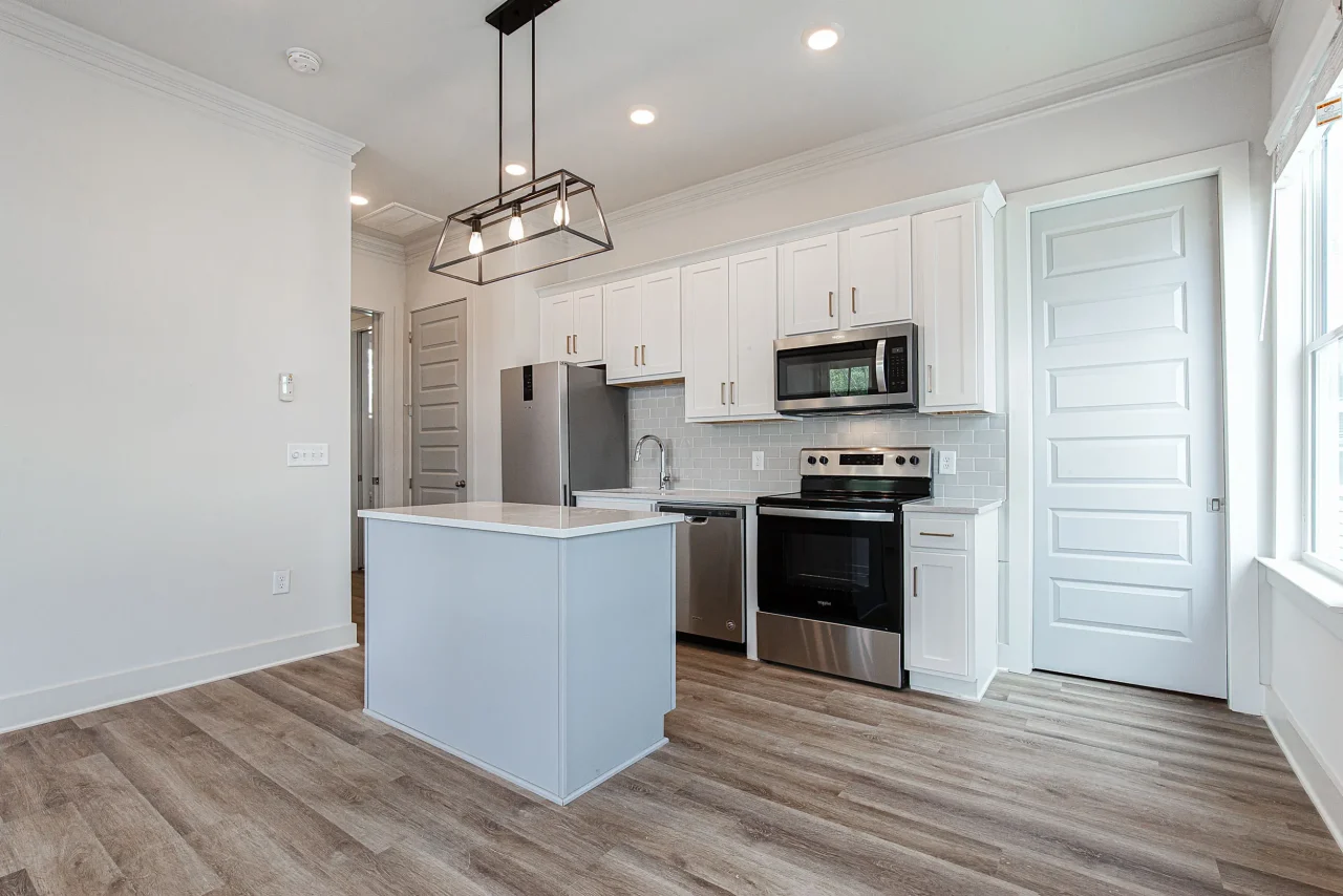 the one clemson off campus living near clemson university kitchen white cabinets