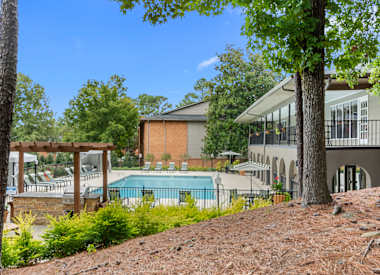 Pool And Amenity Area at Riverchase Landing Apartments, Hoover, AL, 35244